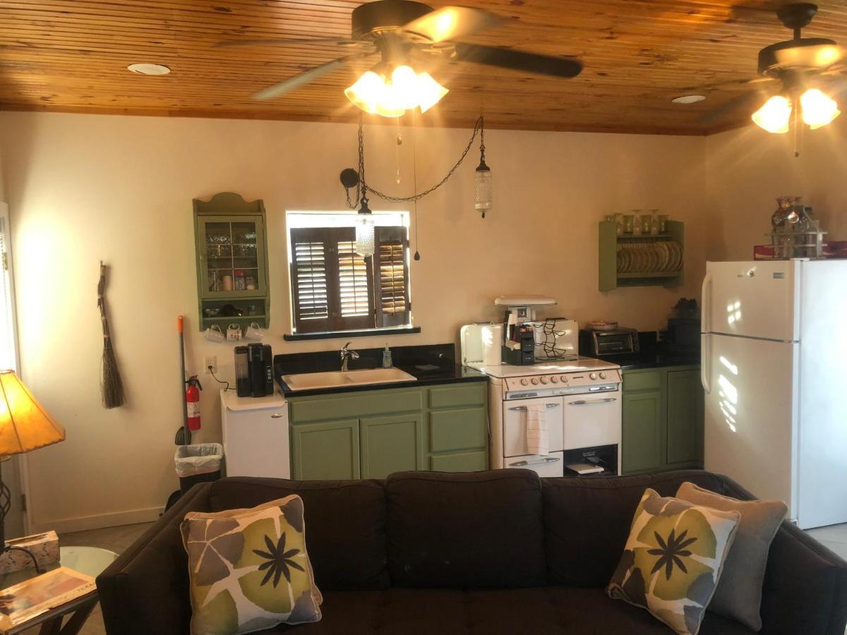 Dry Creek Bed and Breakfast Φρέντερικσμπεργκ Εξωτερικό φωτογραφία